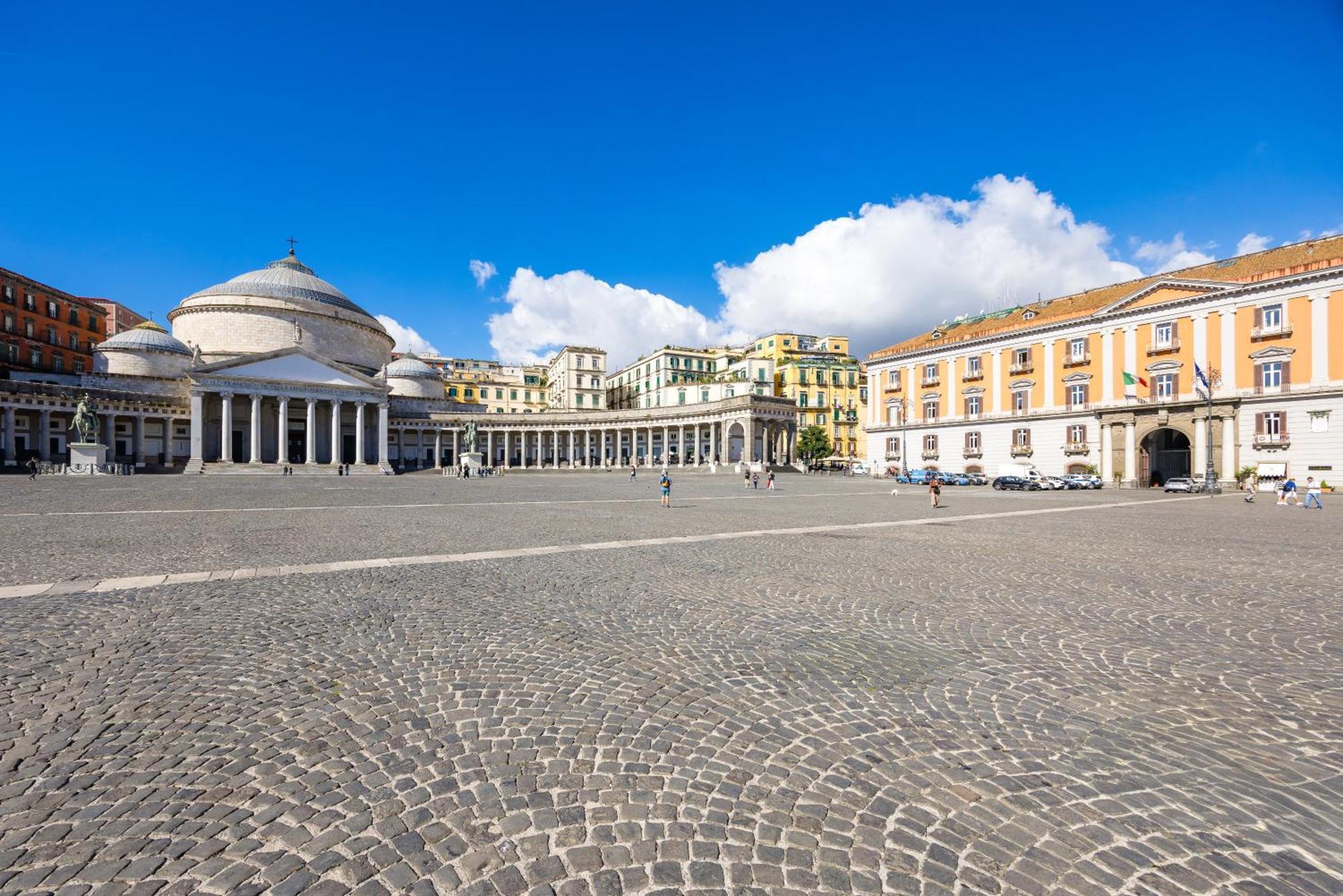 Mh Suites Plebiscito Naples Exterior photo