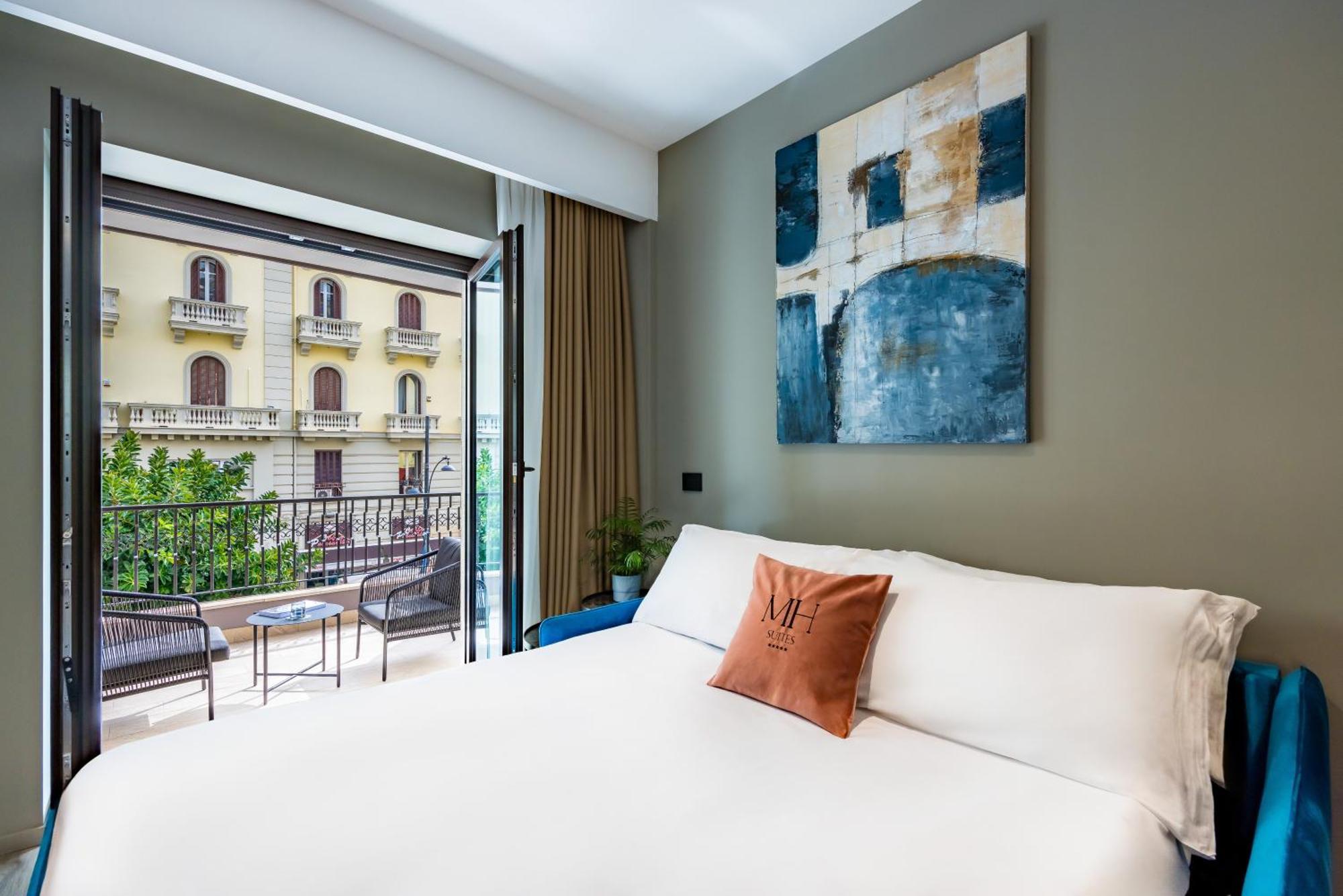 Mh Suites Plebiscito Naples Exterior photo